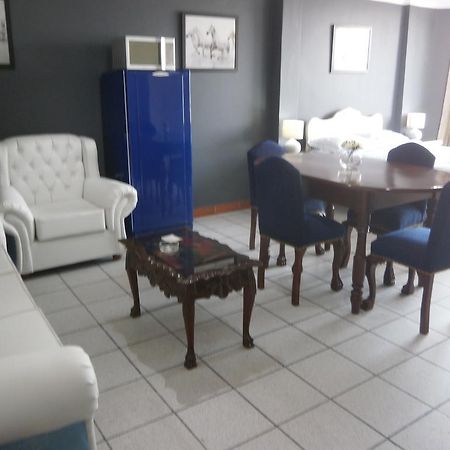 Strenua Santa Maria Suites Trujillo Buitenkant foto