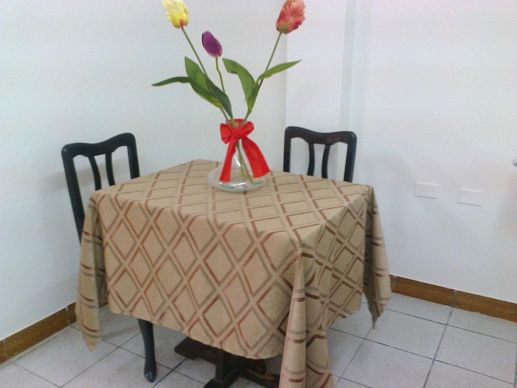 Strenua Santa Maria Suites Trujillo Buitenkant foto