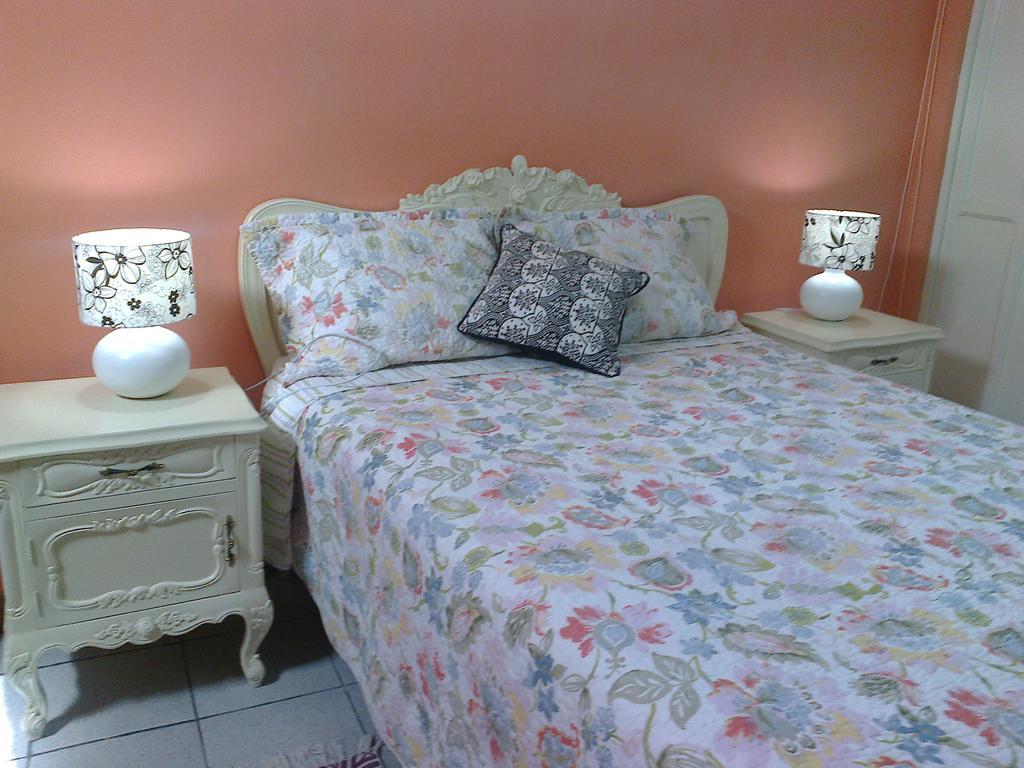 Strenua Santa Maria Suites Trujillo Buitenkant foto