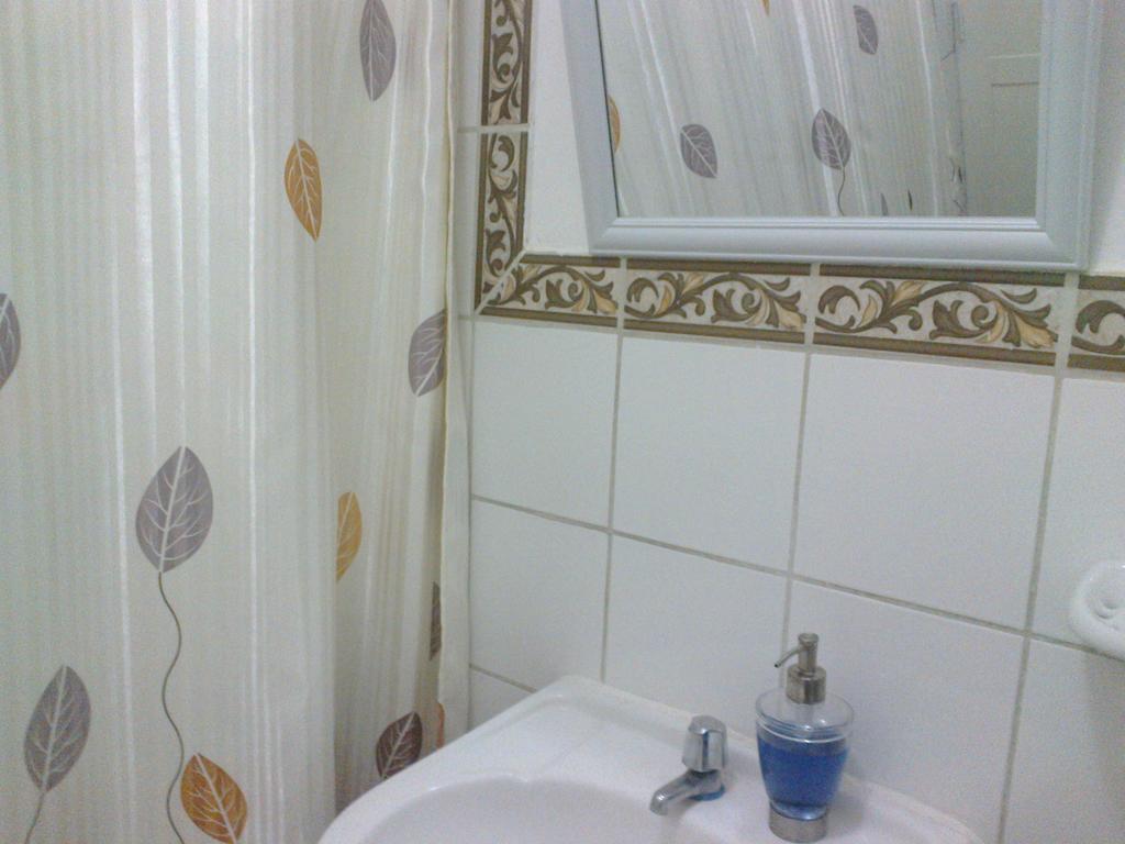 Strenua Santa Maria Suites Trujillo Buitenkant foto