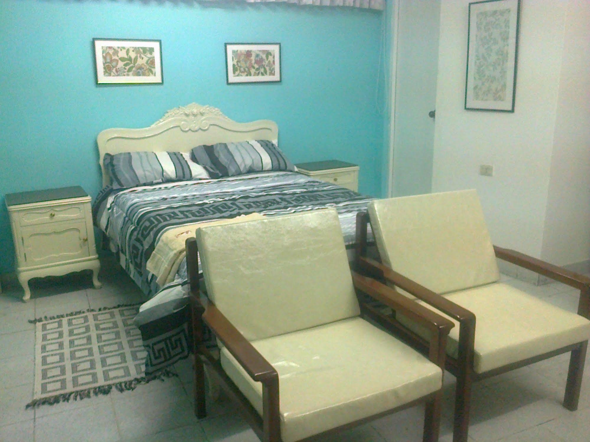 Strenua Santa Maria Suites Trujillo Buitenkant foto