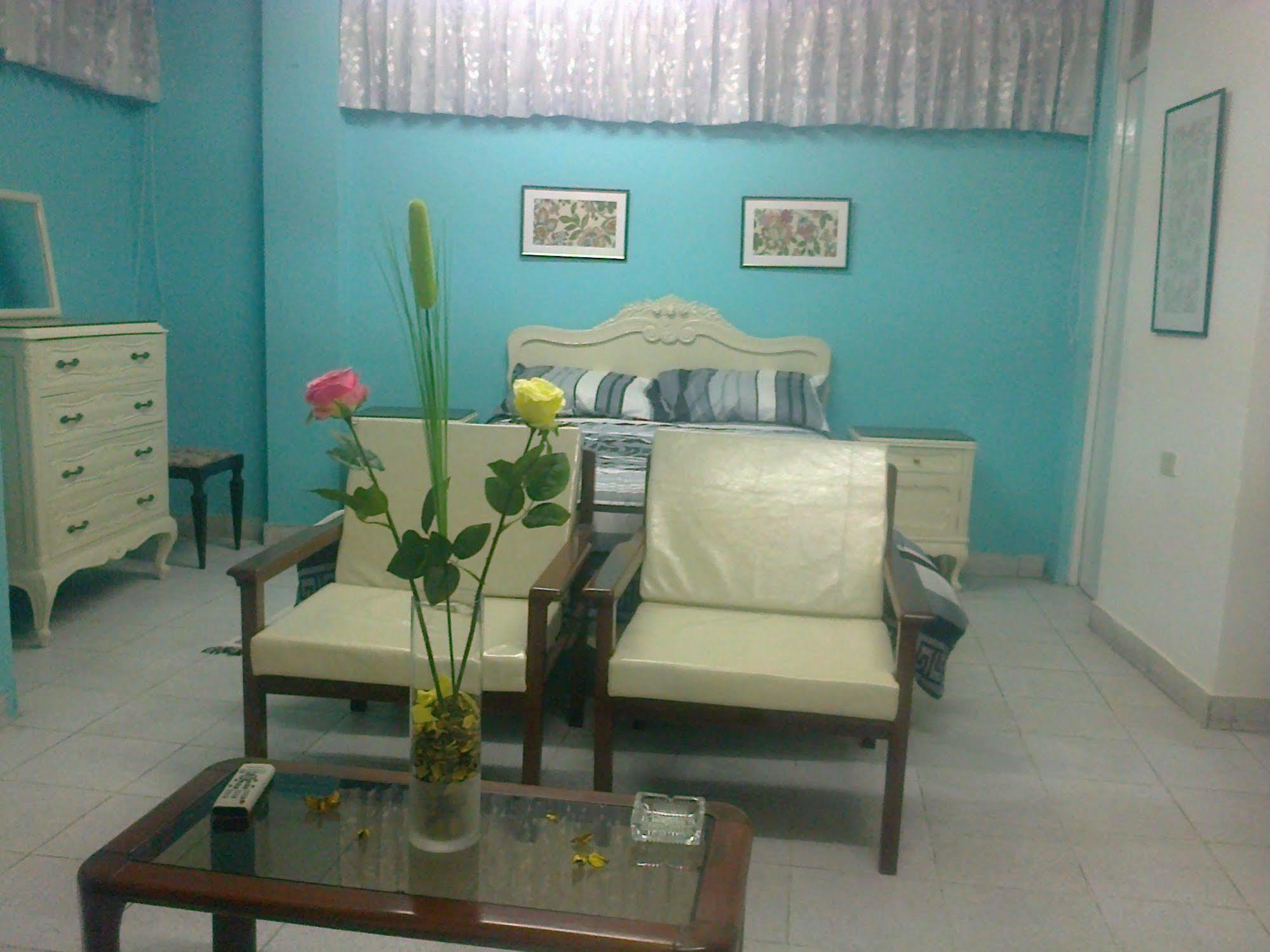 Strenua Santa Maria Suites Trujillo Buitenkant foto